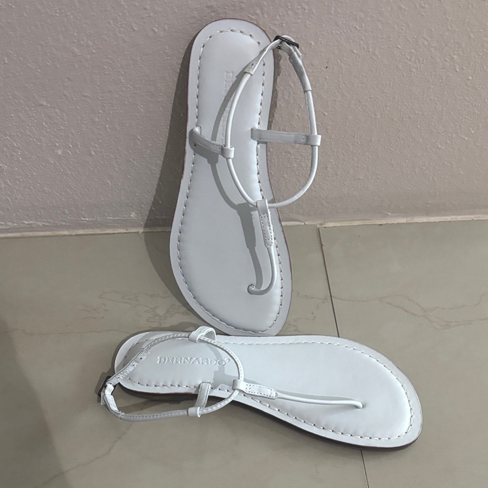 Bernardo Women's Elegant White Sandals